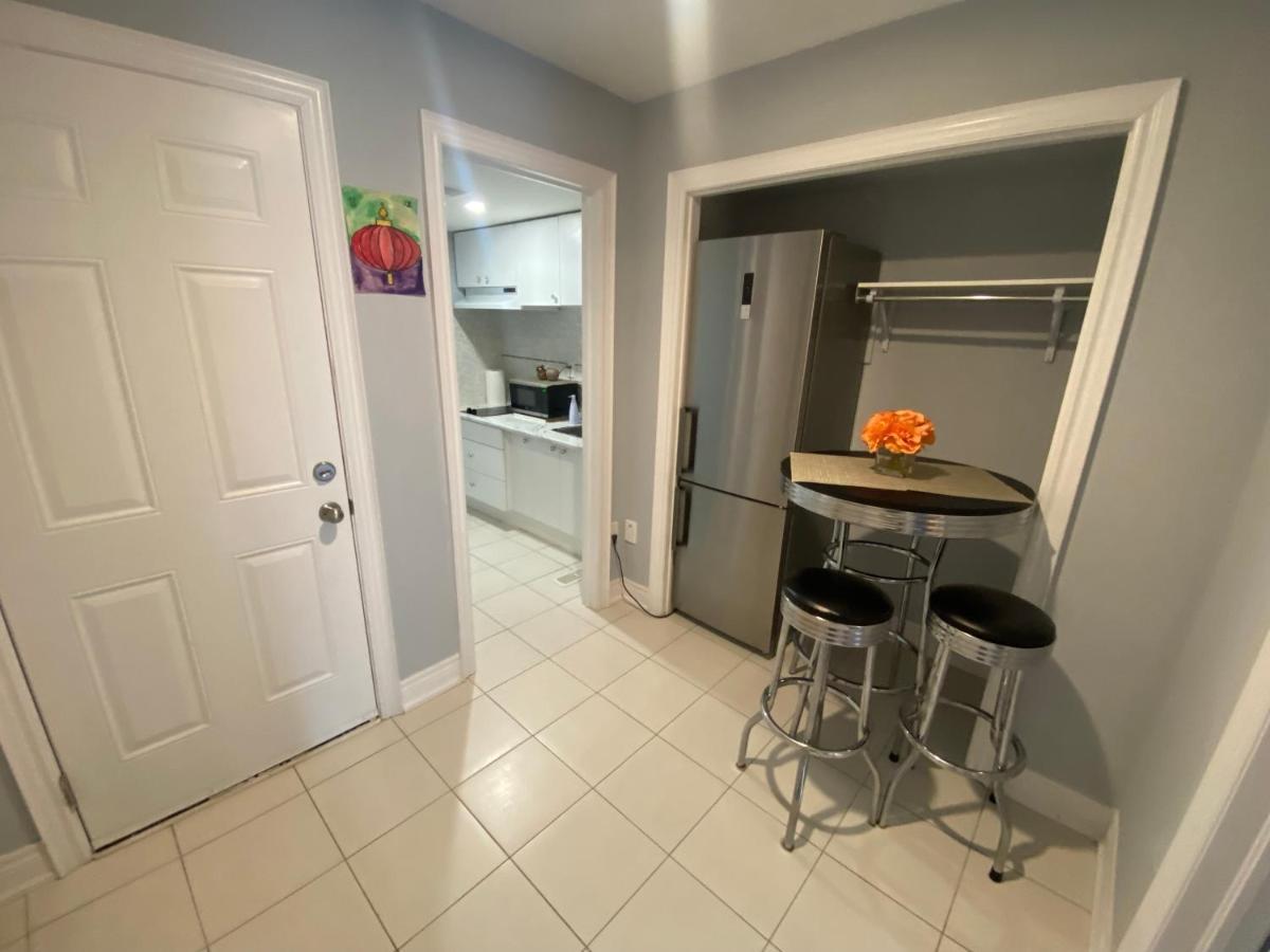 2 Bedroom With 2 Ensuites Unit In ريتشموند هيل المظهر الخارجي الصورة