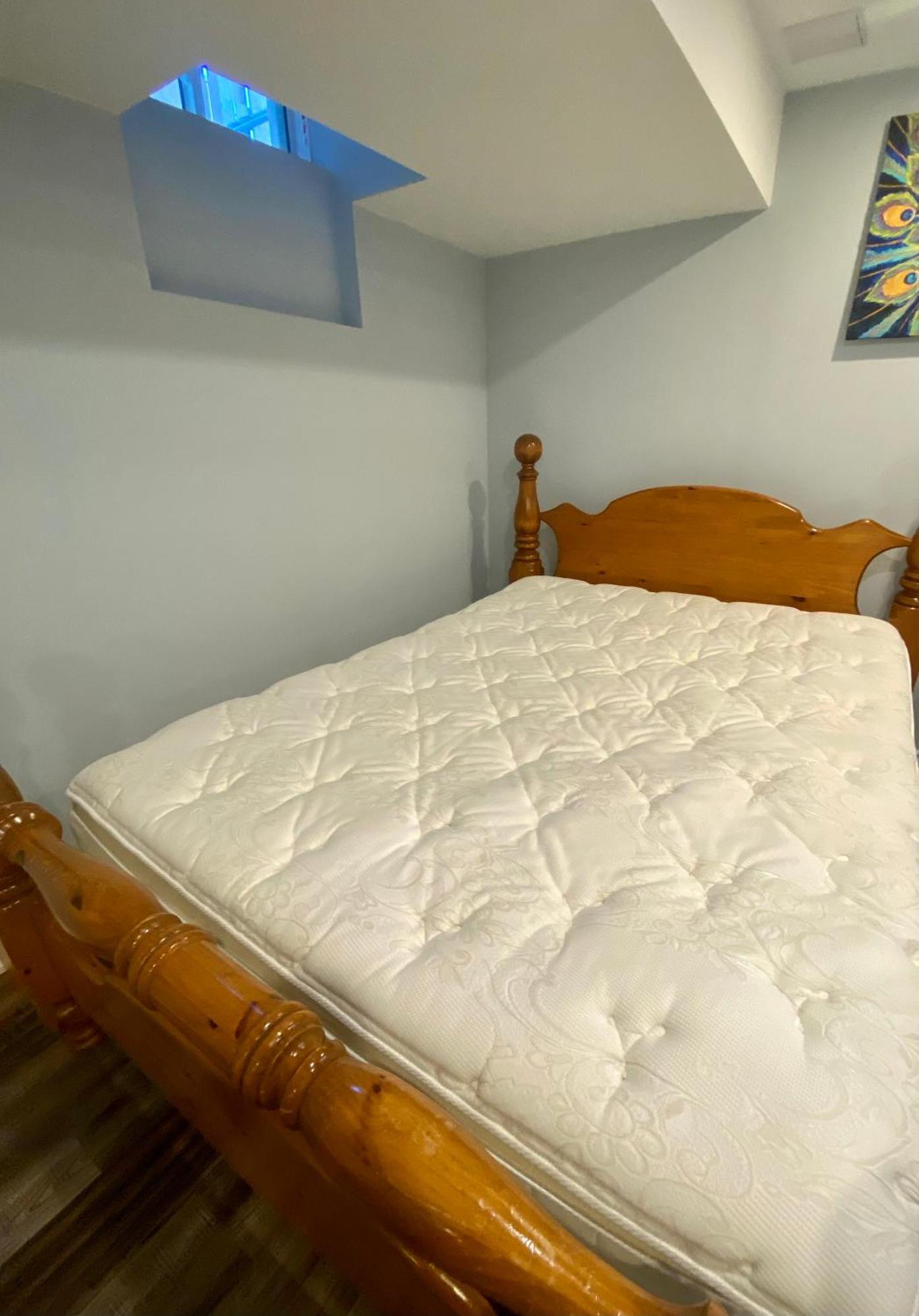 2 Bedroom With 2 Ensuites Unit In ريتشموند هيل المظهر الخارجي الصورة